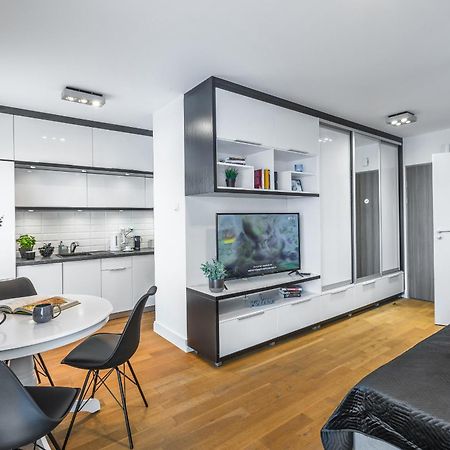 Emihouse Cityvibe Apartments Rzeszów Δωμάτιο φωτογραφία